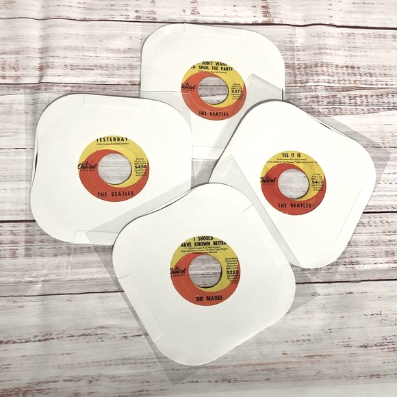 The Beatles Set of 4 Vinyl Capitol Records 45 RPM Vintage Classics England Press - Picture 3 of 13